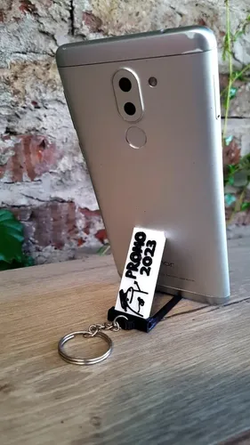 Llavero Soporte Egresados 2026 Souvenir Porta Celular X10 — imagen 7 de 11